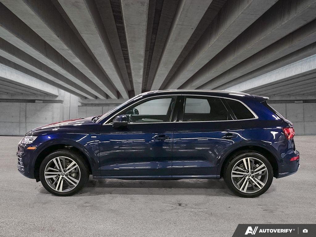 2018 Audi Q5 2600853A | Progressiv Blue Edmonton - photo #2
