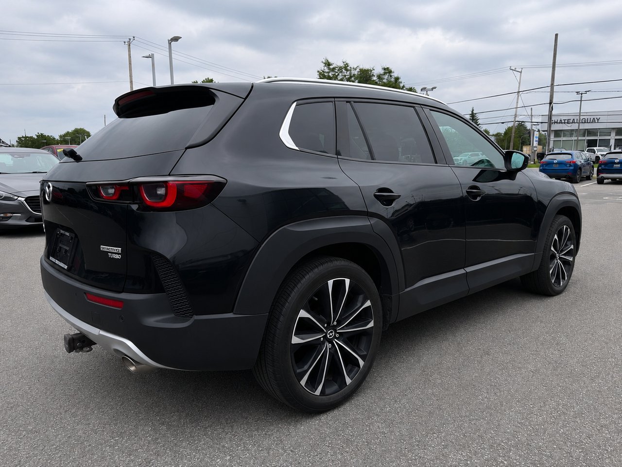 Mazda CX-50 JAMAIS ACCIDENTÉ / AWD ( 4X4) / TURBO / APPLE CARPLAY ET ANDROID AUTO 2024 Noir Châteauguay - photo #4