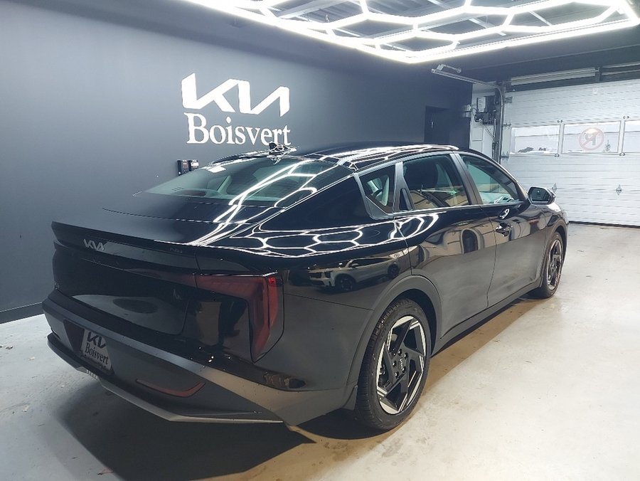Kia K4 2025 2025 Noir aurore