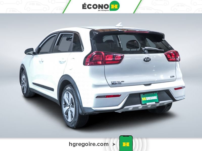 2018 Kia Niro White Laval - photo #5
