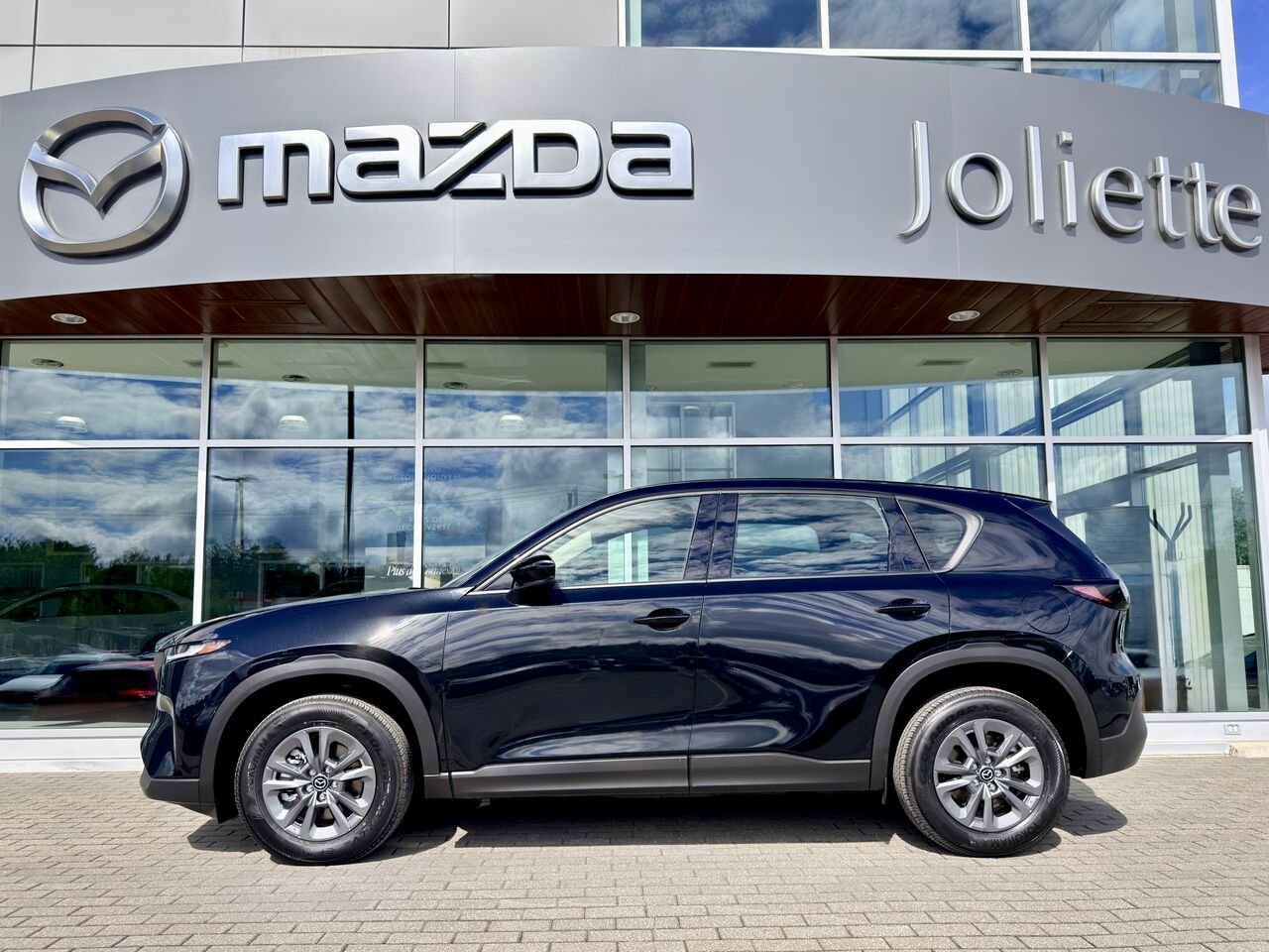 MAZDA CX-5 2026 Noir de jais mica Notre-Dame-des-Prairies - photo #6