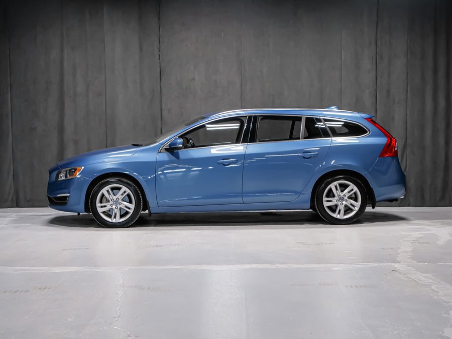 2015 Volvo V60 T5 PREMIER PLUS POWER BLUE