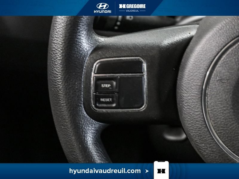 2016 Jeep Patriot Black Laval - photo #19