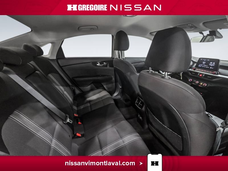 2023 Kia Forte White Saint-Eustache - photo #25