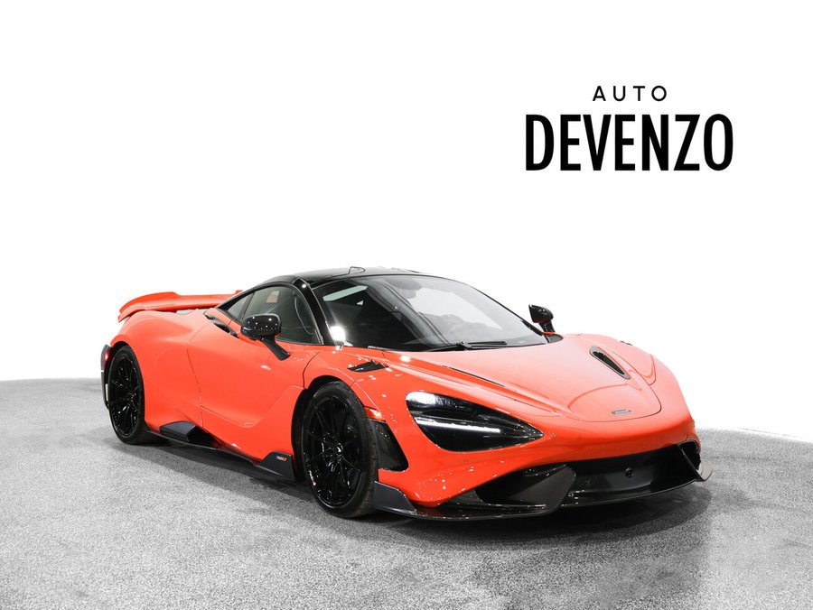2021 McLaren 765LT 2021 Orange