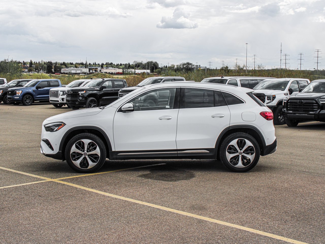 2024 Mercedes-Benz GLA GLA 250 4MATIC SUV White Sherwood Park - photo #4