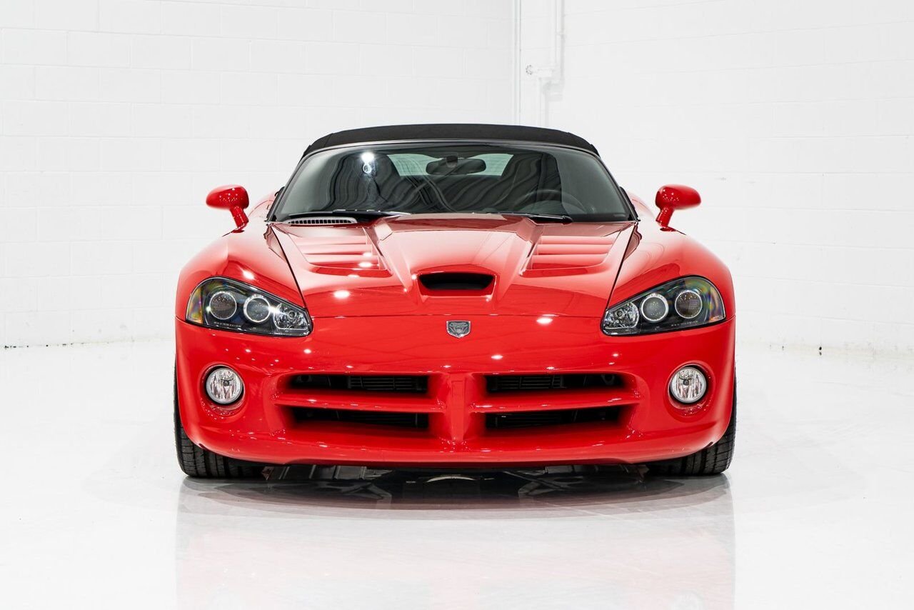 Dodge Viper Clean Title With Only 2,063 km (1,282 Miles) From New 2008 Rouge Montréal - photo #81