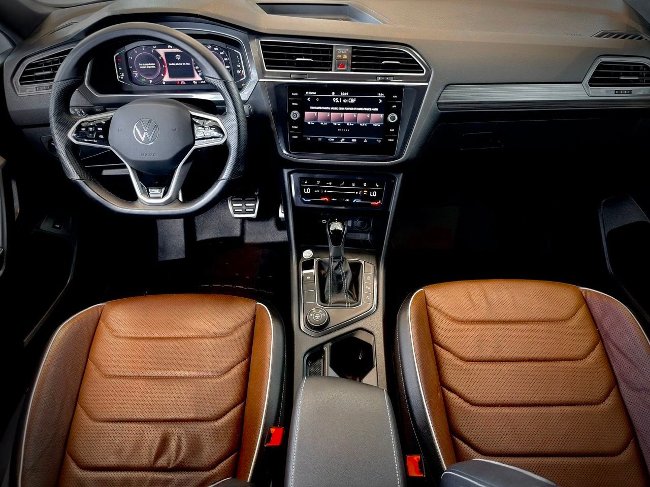 2024 Volkswagen Tiguan White Notre-Dame-des-Prairies - photo #22