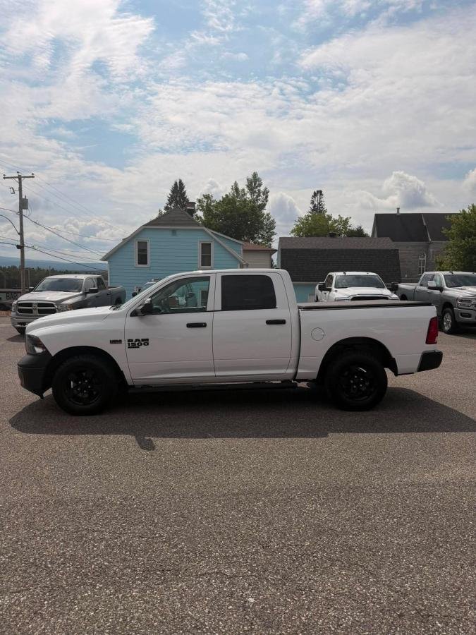 2023 RAM 1500 Classic Beige Lac Mégantic - photo #1