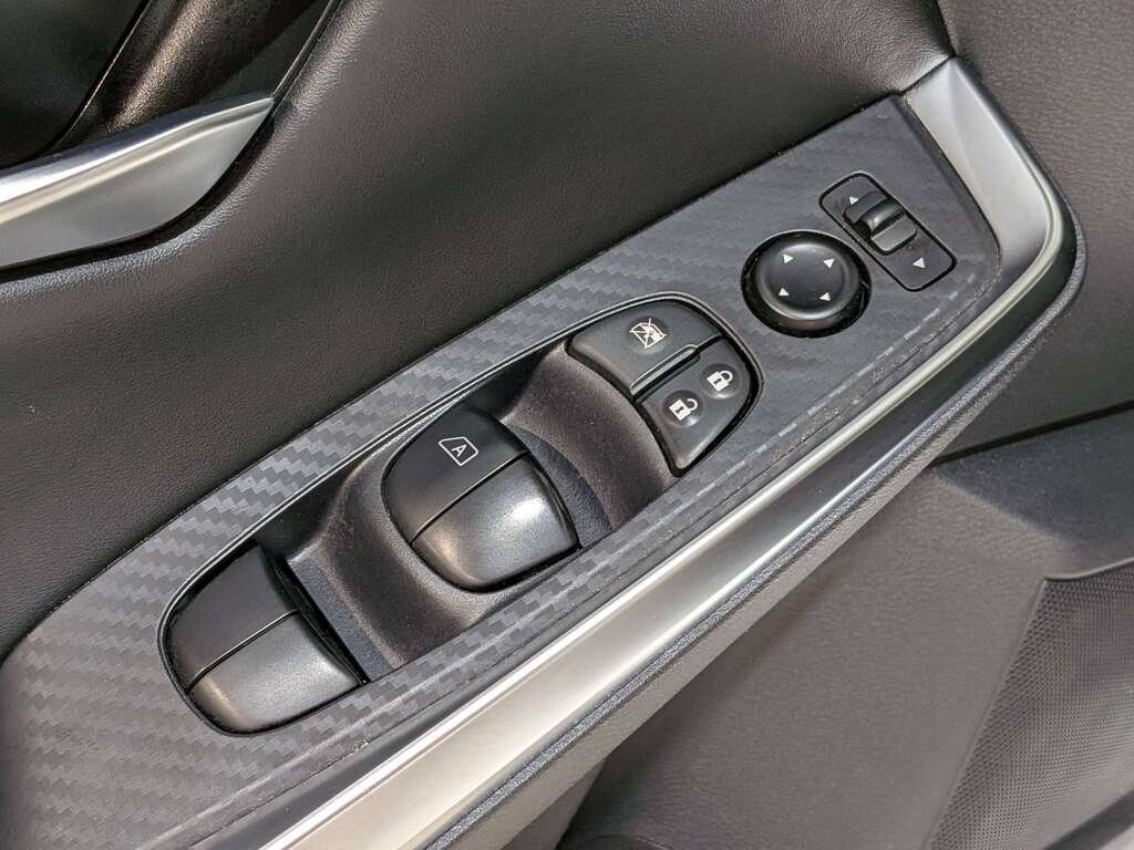 2024 Nissan Sentra SR Manual White Val-David - photo #32
