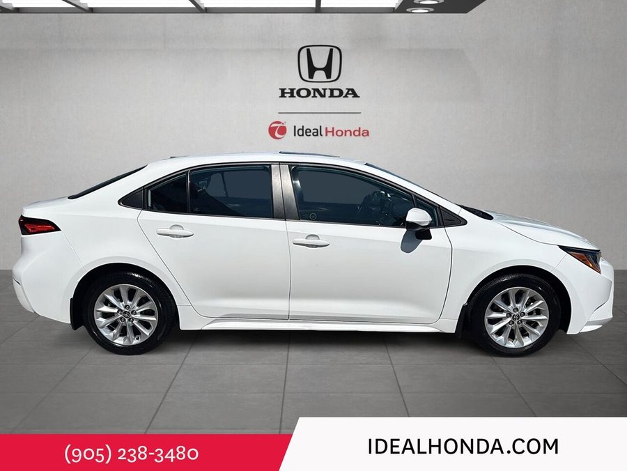 2022 Toyota Corolla 2022 White