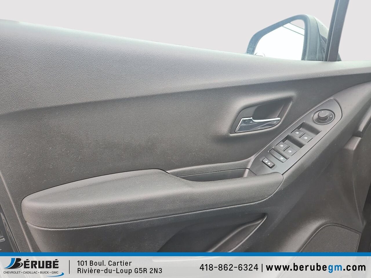 2017 CHEVROLET TRAX FWD LT Black Rivière-du-Loup - photo #7