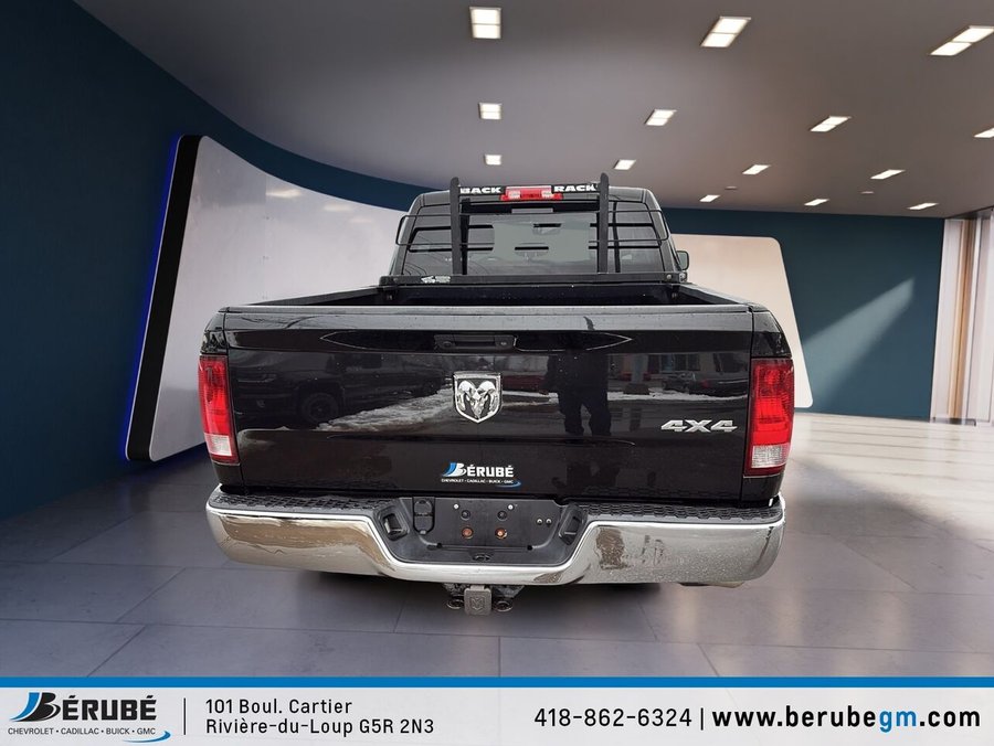 2015 Ram 1500 2015 Black