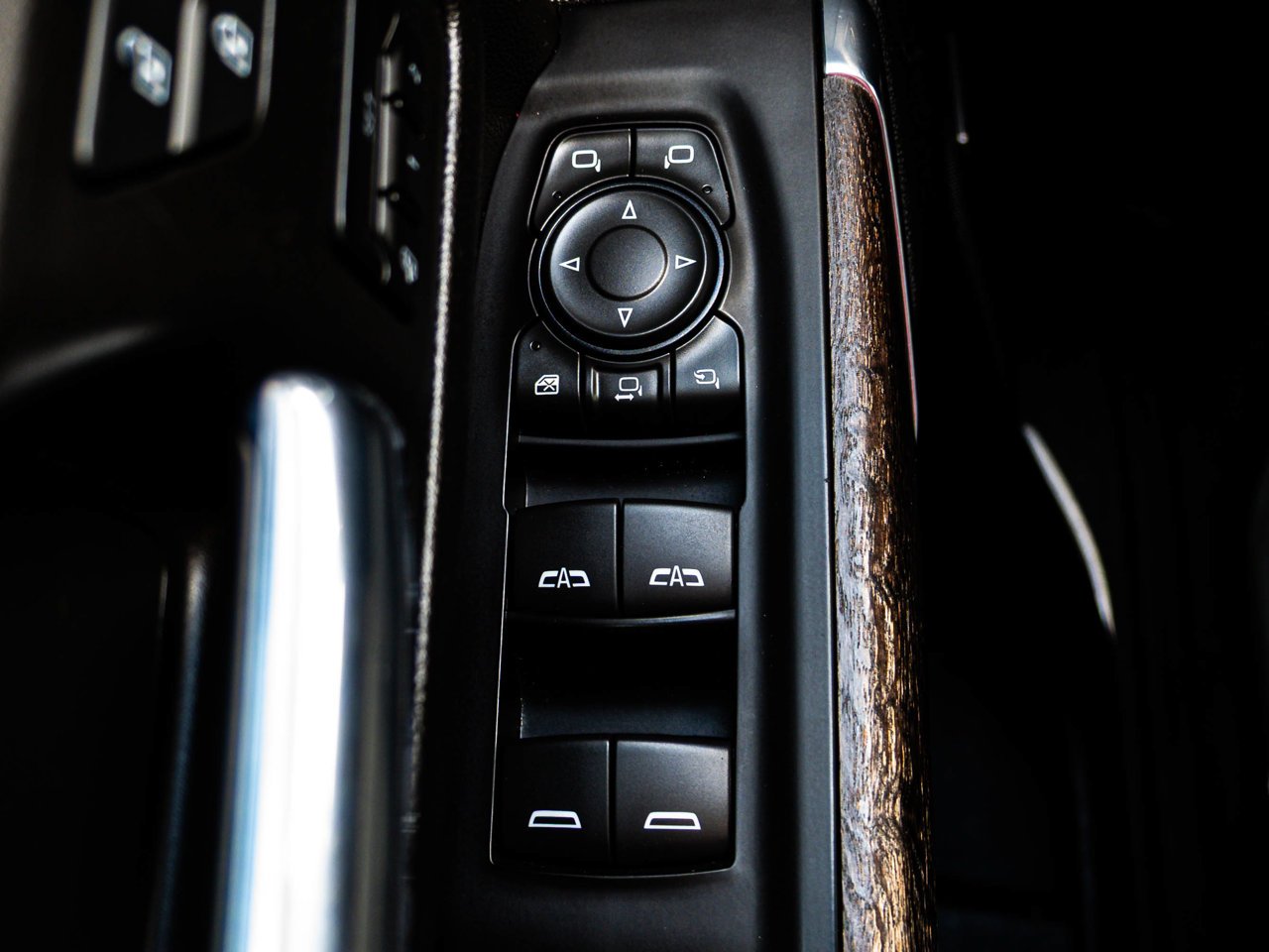 2021 GMC Sierra 2500HD 4WD Crew Cab 159 Denali Black Sherwood Park - photo #17