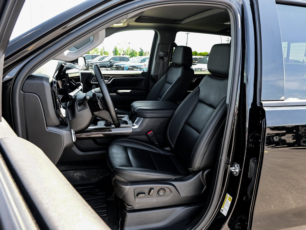 2024 GMC Sierra 1500 4WD Crew Cab 147 Elevation Black Sherwood Park - photo #16