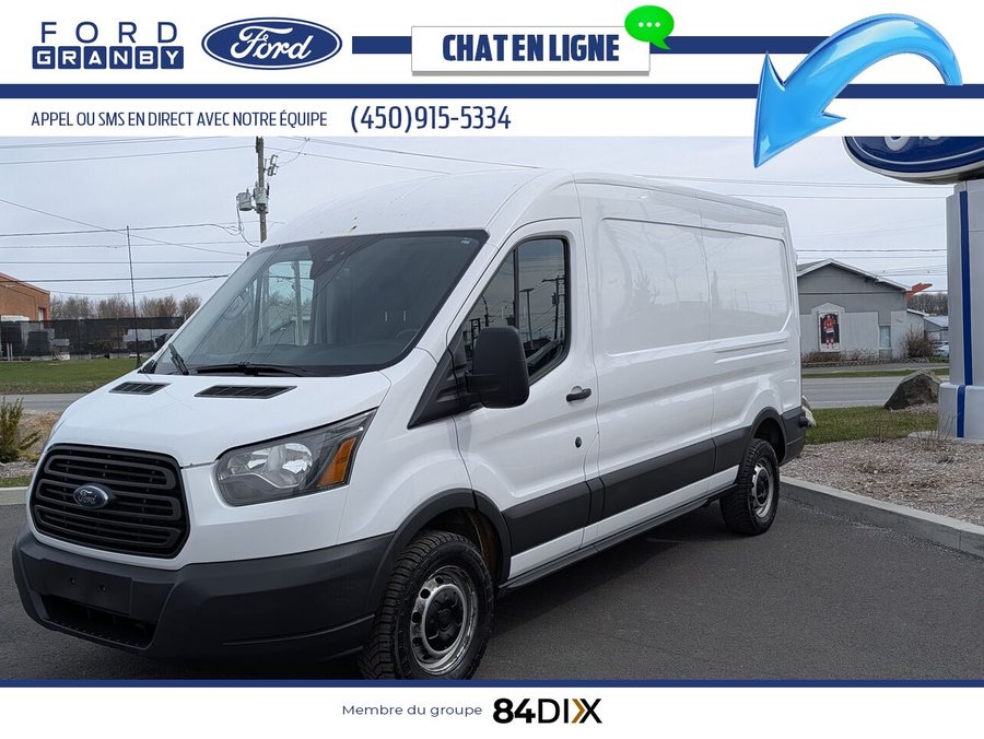 Ford Transit fourgon utilitaire T-250 toit moyen 148 po PNBV de 9 000 lb porte coulissante côté passager 2016 Blanc