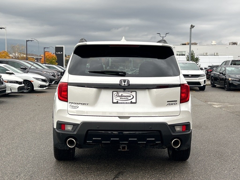2023 Honda Passport Touring White Gatineau - photo #4