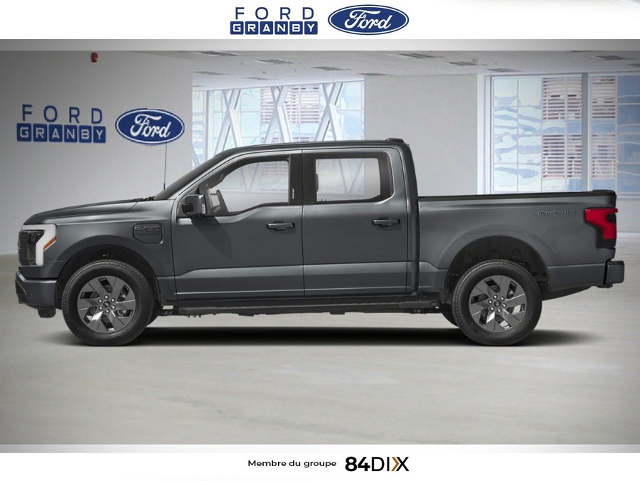 Ford F-150 Lightning LARIAT cabine SuperCrew 4RM caisse de 5,5 pi 2025 Gris carbonisé métallisé