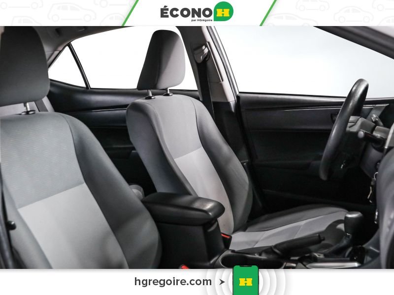 Toyota Corolla 2019 Blanc Saint-Eustache - photo #21