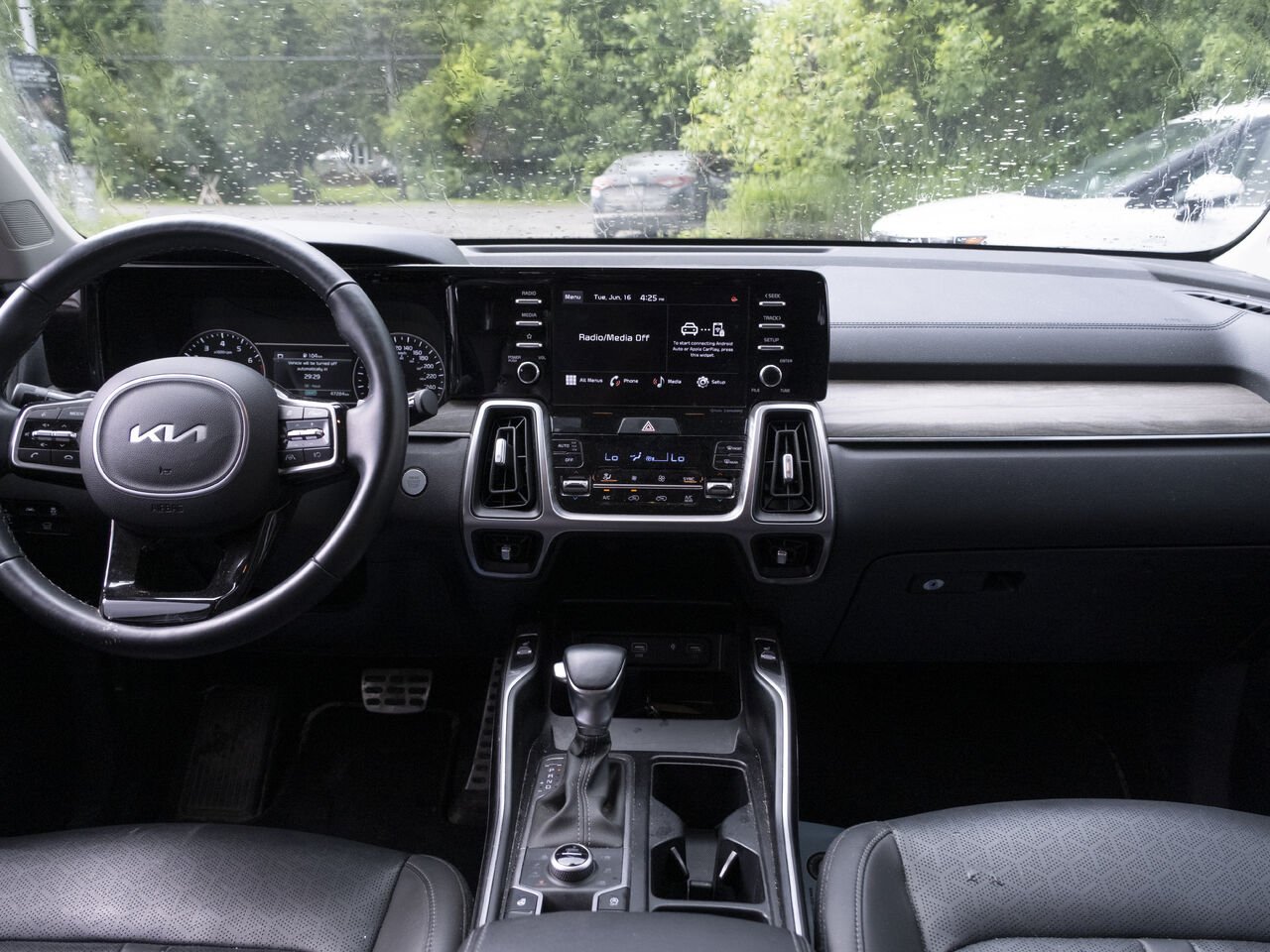 Kia Sorento 2023 Noir Gatineau - photo #20