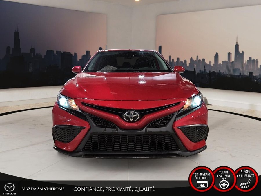 Toyota Camry SE | AWD | CUIR | TOIT OUVRANT | 2021 Rouge