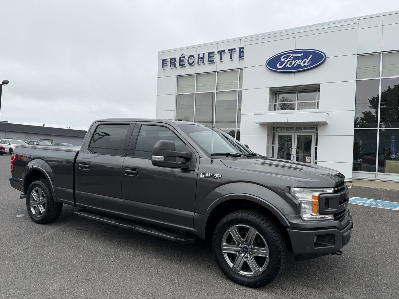 2018 Ford F-150 Grey Montmagny - photo #0