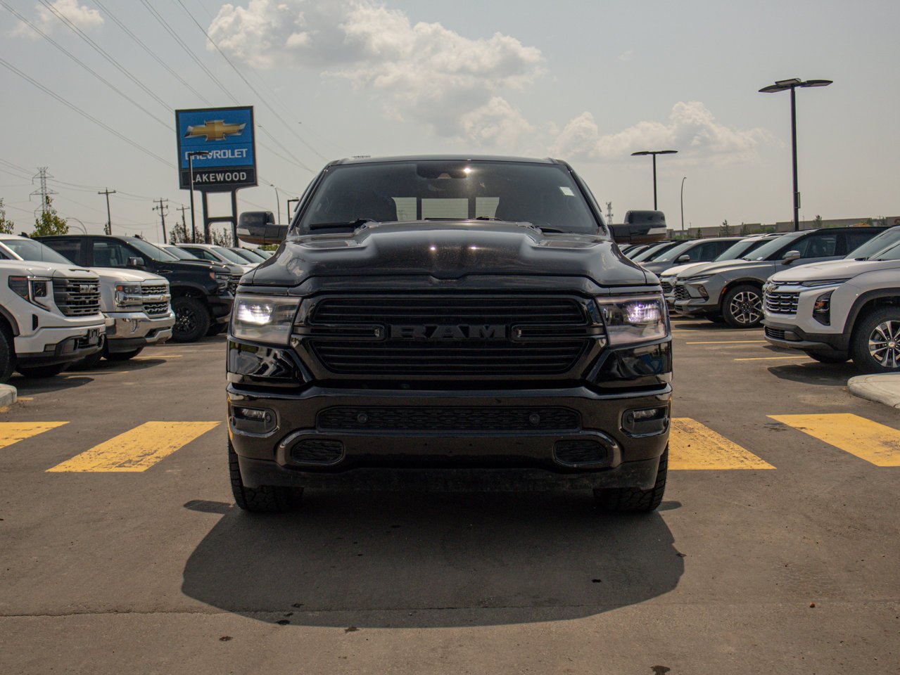 2022 Ram 1500 Sport 4x4 Crew Cab 5'7 Box Black Sherwood Park - photo #2