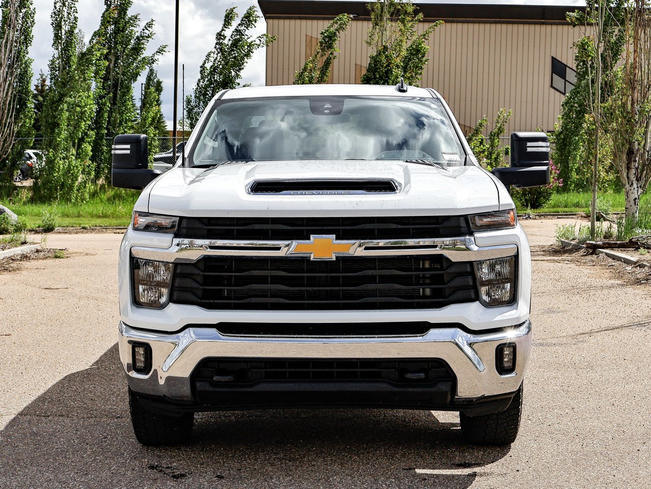 2025 Chevrolet Silverado 2500HD 4WD Crew Cab 159 LT White Sherwood Park - photo #2