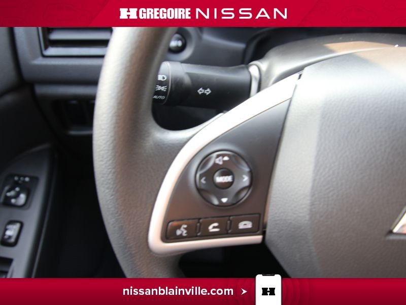 2022 Mitsubishi RVR White Blainville - photo #16