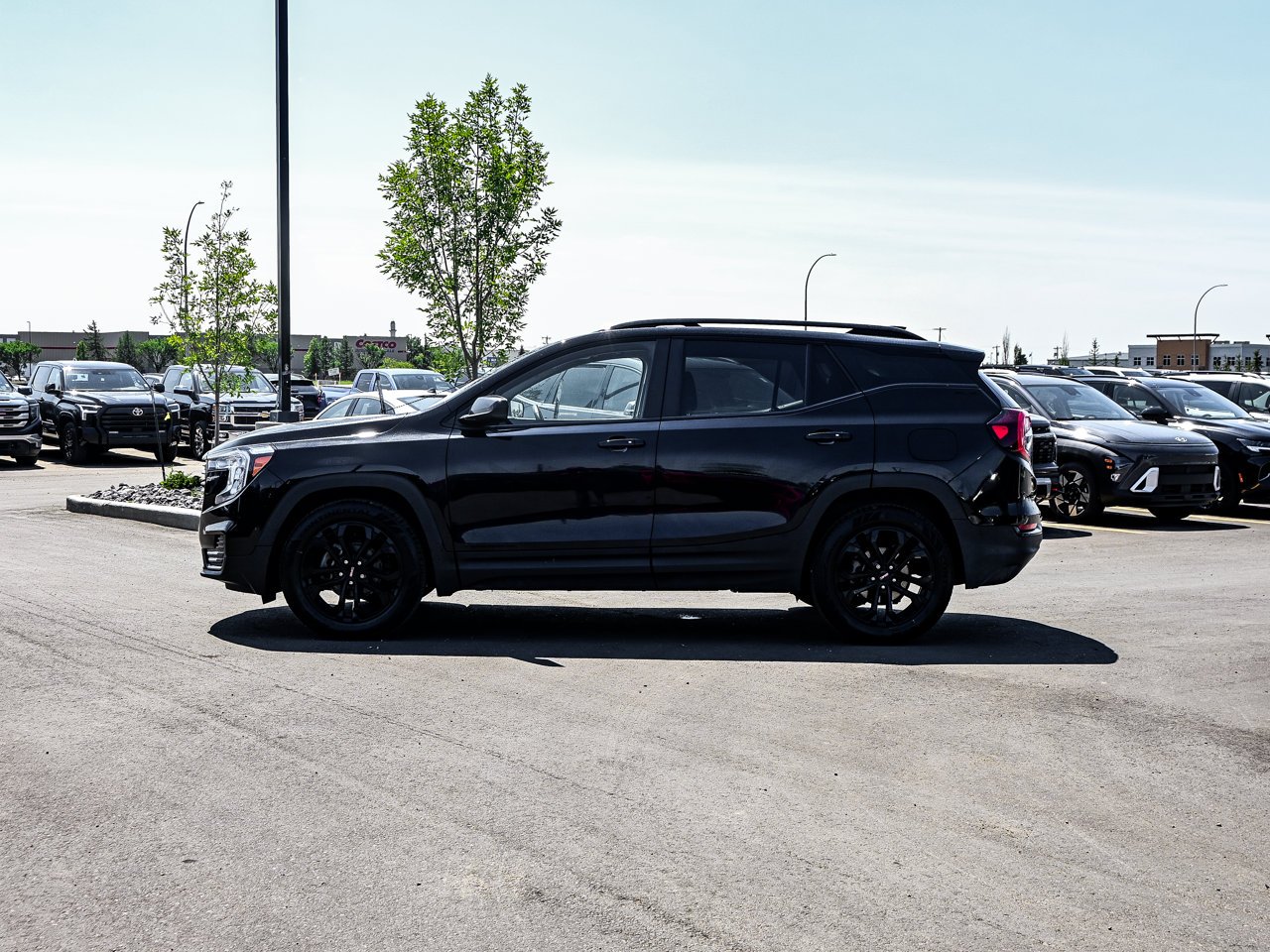 2022 GMC Terrain AWD 4dr SLE Black Sherwood Park - photo #9