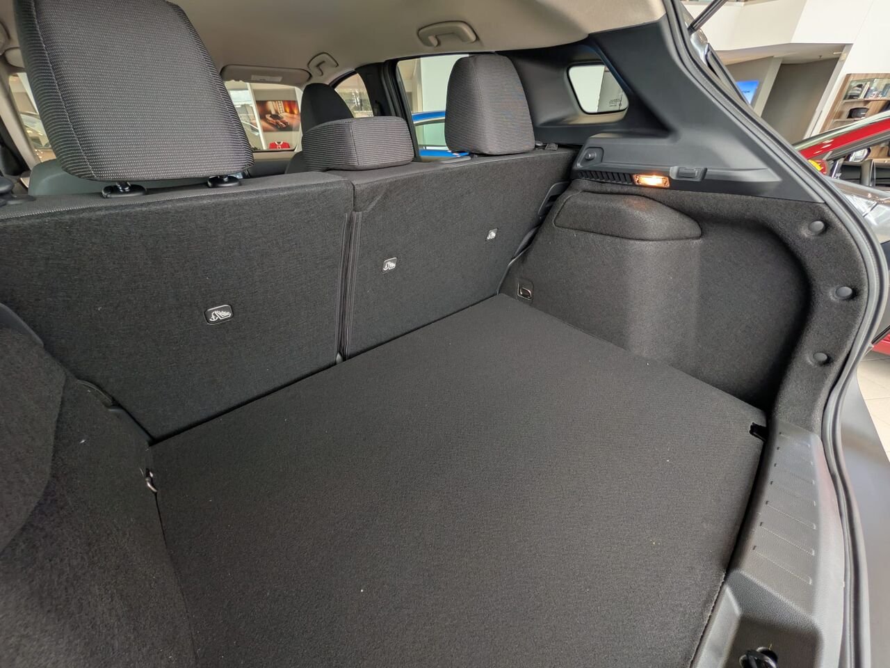 NISSAN Kicks KICKS S 2026 Gris poudre métallisé Châteauguay - photo #8