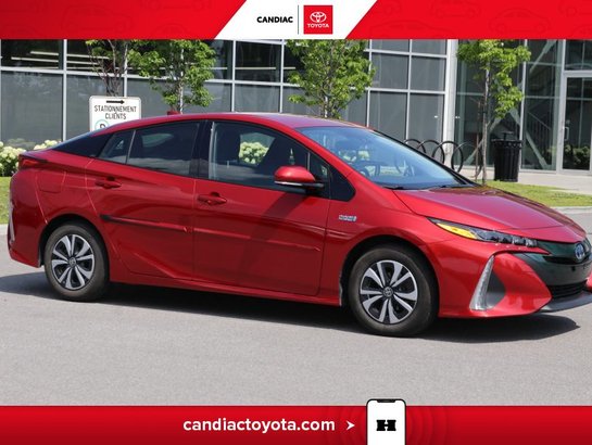2019 Toyota Prius 2019 Red