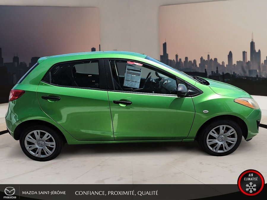 Mazda Mazda2 2012 2012 Vert