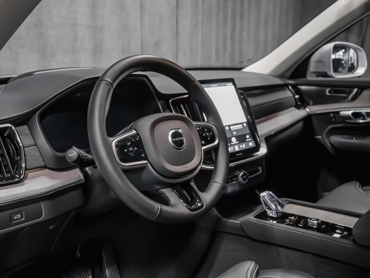 2026 Volvo XC90 B6 ULTRA BRIGHT 6 PLACES HARMAN KARDON Montreal - photo #7