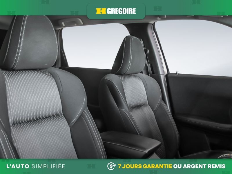2022 Mitsubishi Outlander Green Laval - photo #26