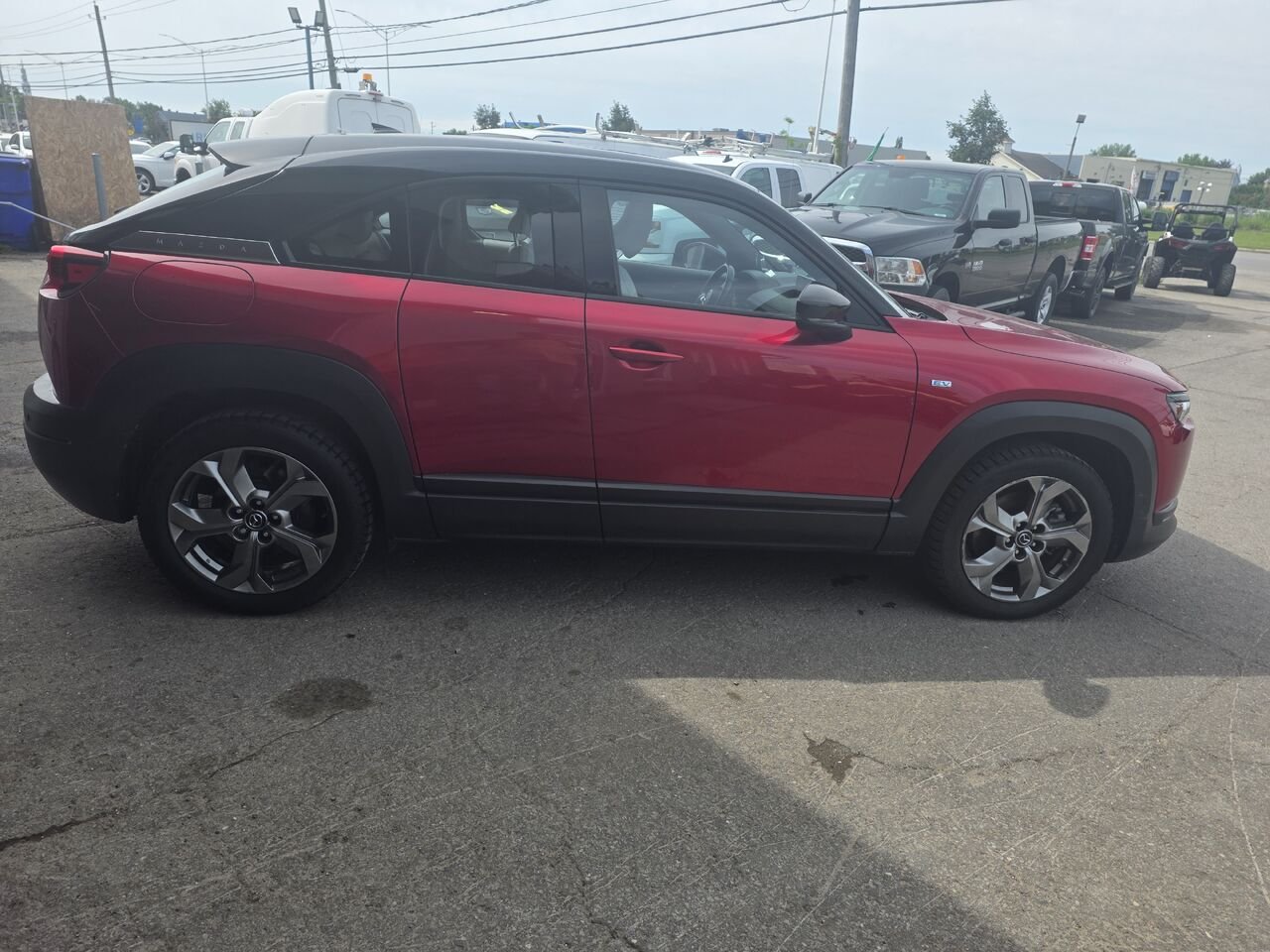 Mazda MX-30 2023 Rouge Longueuil, - photo #6