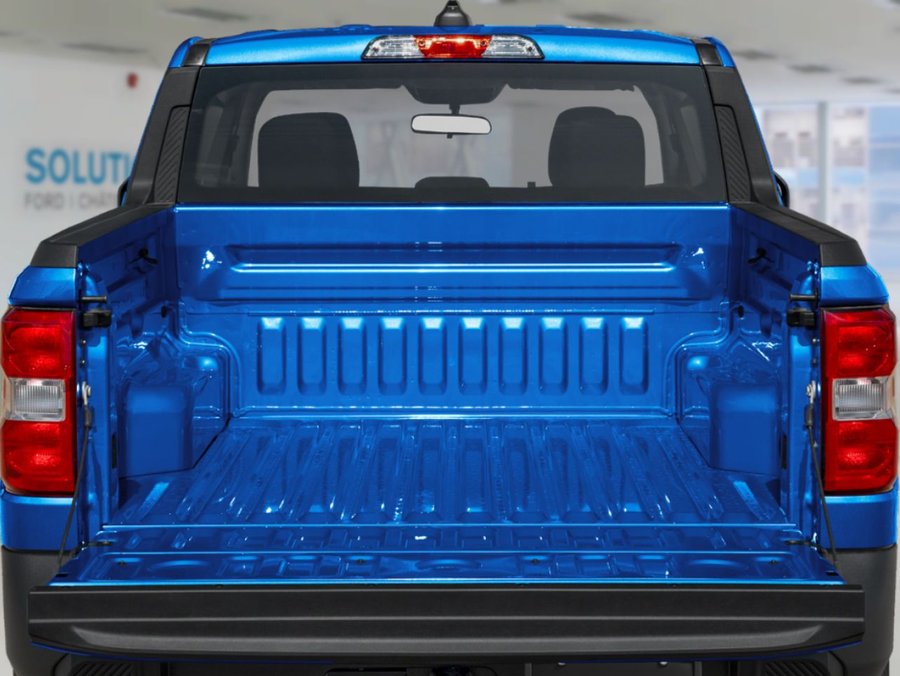 2026 Ford Maverick MAVERICK Shadow Black