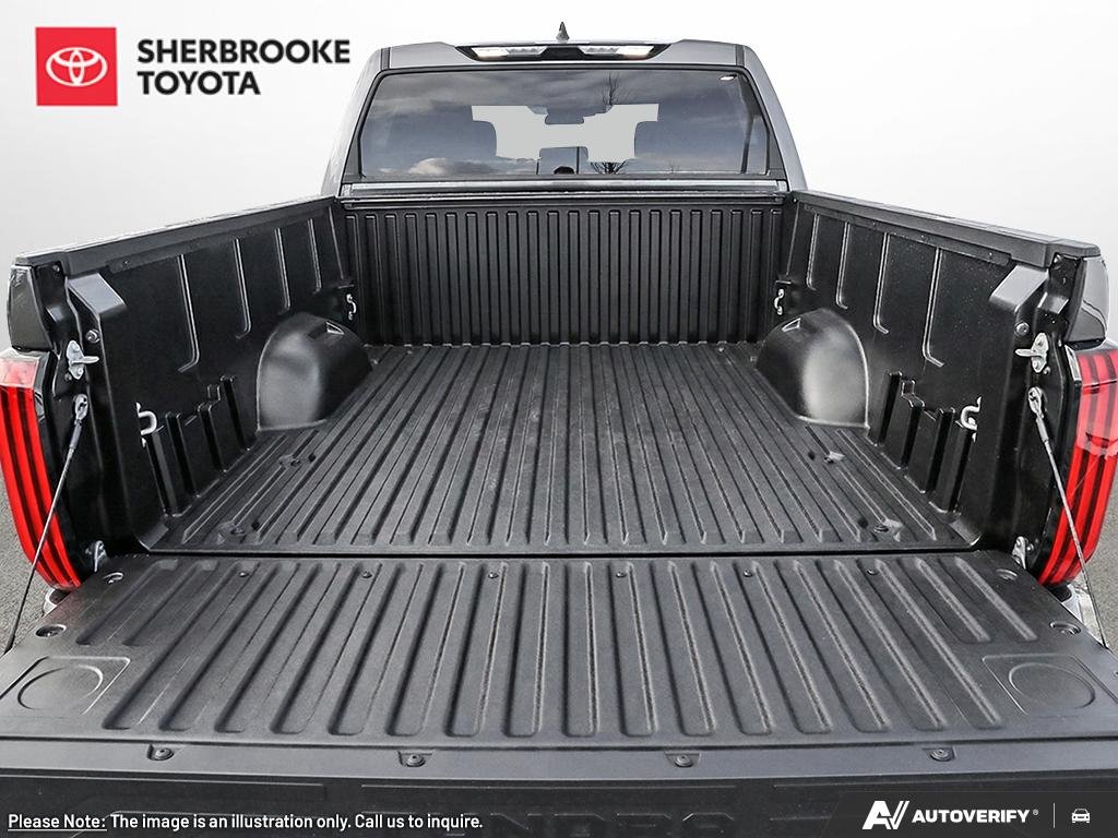 Toyota Tundra SR CrewMax 4x4 2026 Gris magnétique métallisé Sherbrooke - photo #6