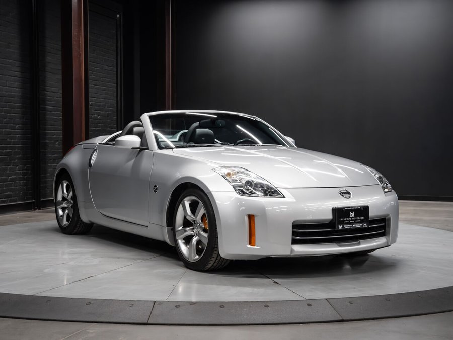 2006 Nissan 350Z 2006 Airstream