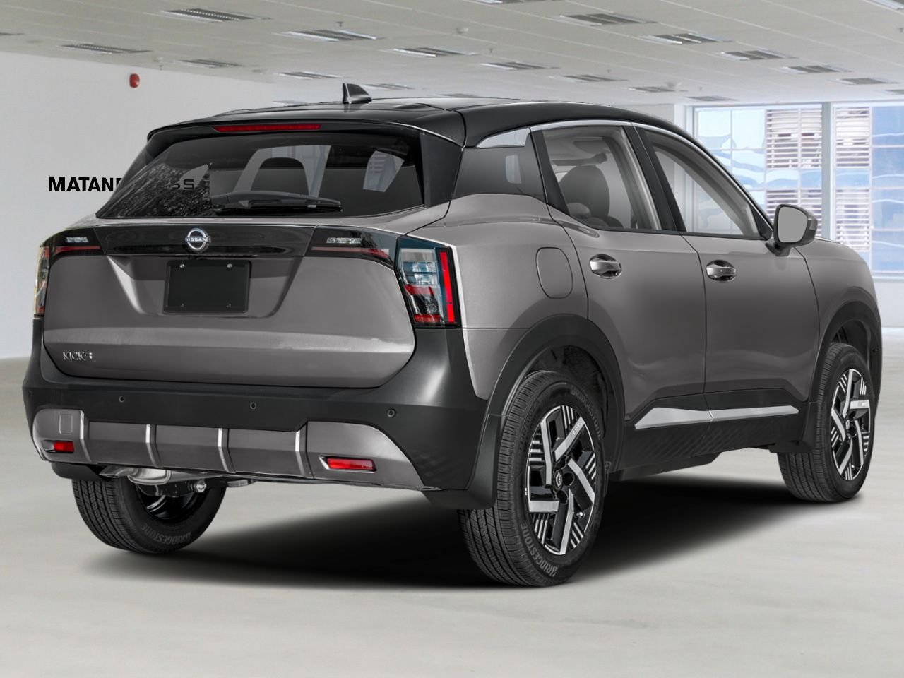 2026 NISSAN Kicks Aspen White TriCoat/Super Black Matane - photo #1