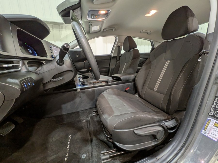 Hyundai Elantra 2025 2025 Gris