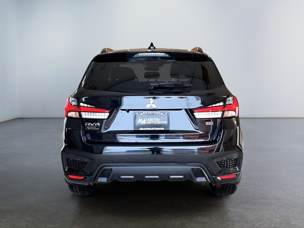 2024 Mitsubishi RVR Black Rouyn-Noranda - photo #5