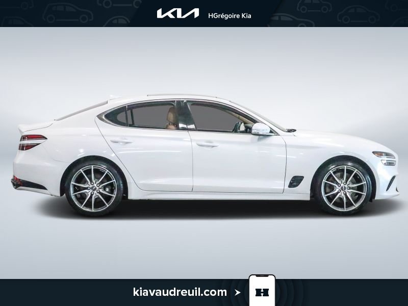 2022 Genesis G70 White Laval - photo #7