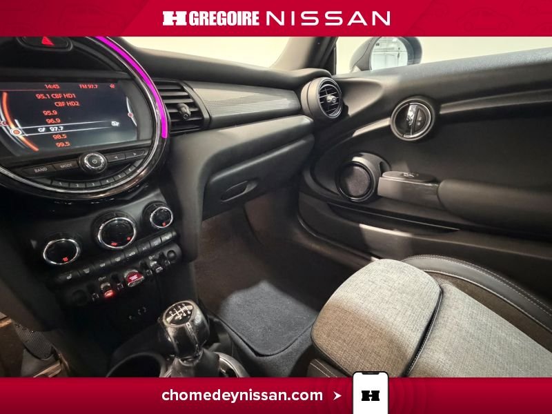 2018 Mini Cooper Black Laval - photo #21