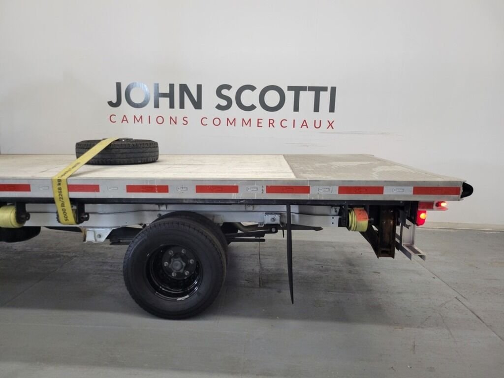 Mercedes-Benz 4500 4500 Standard Roof V6 170" 2022 Blanc Kirkland - photo #3
