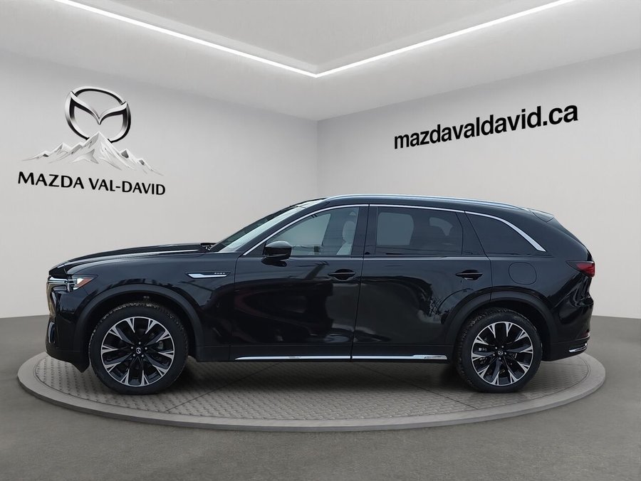 2025 Mazda CX-90 PHEV GT, PHEV Tout équipé, Toit pano, cuir, sièges ventilé Jet Black Mica