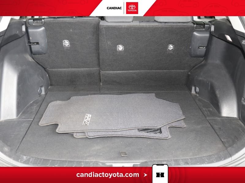 2022 Toyota Rav 4 Silver Laval - photo #31