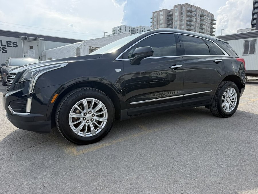 2018 Cadillac XT5 2018 Black