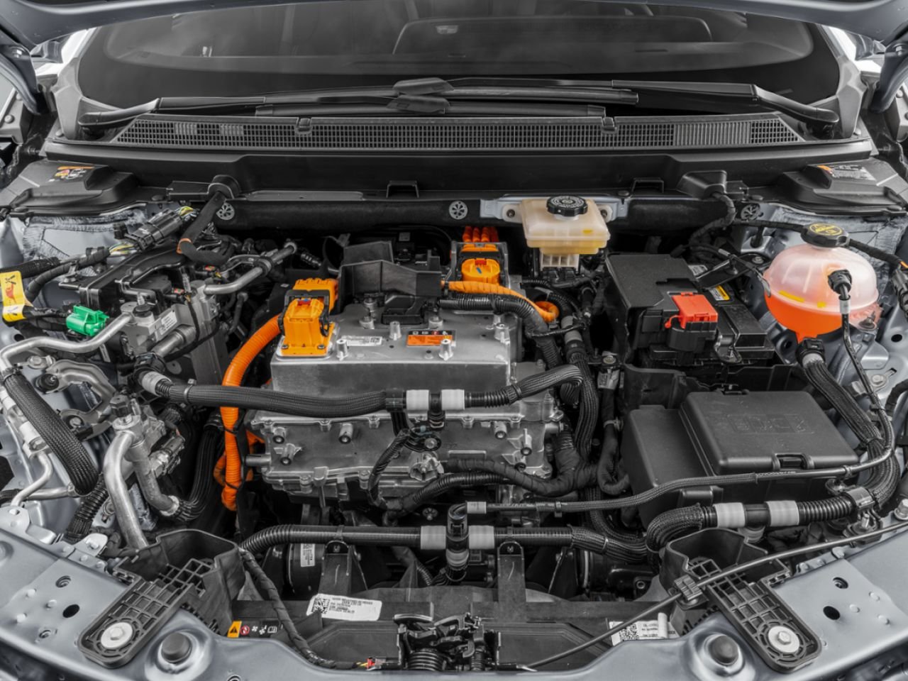 CADILLAC OPTIQ 4 portes - Sport 2027 Orange Sherbrooke - photo #11