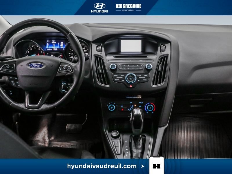 2016 Ford Focus Laval - photo #18